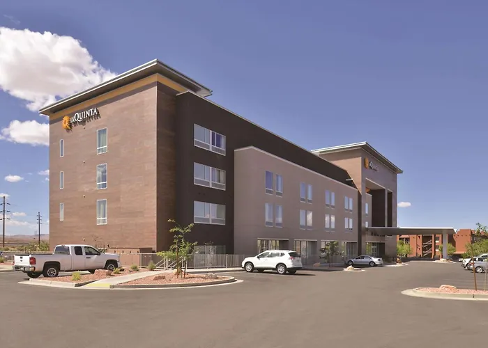 La Quinta By Wyndham At Powell 3*